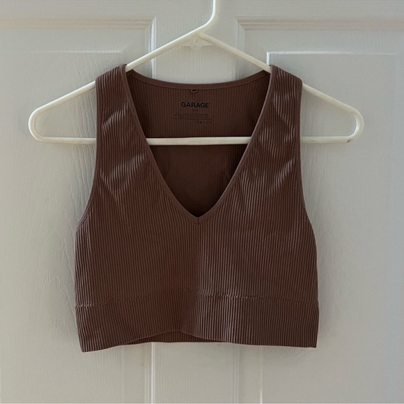 Garage Stella Seamless Plunge Tank Top V Neck - Picture 2 of 4